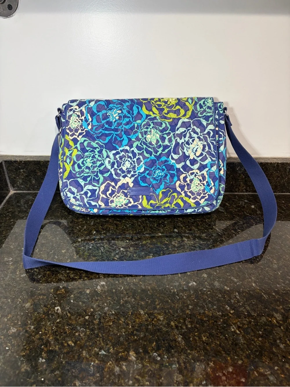 VERA BRADLEY Quilted Messenger Laptop Bag in Retired Katalina Blues Pattern